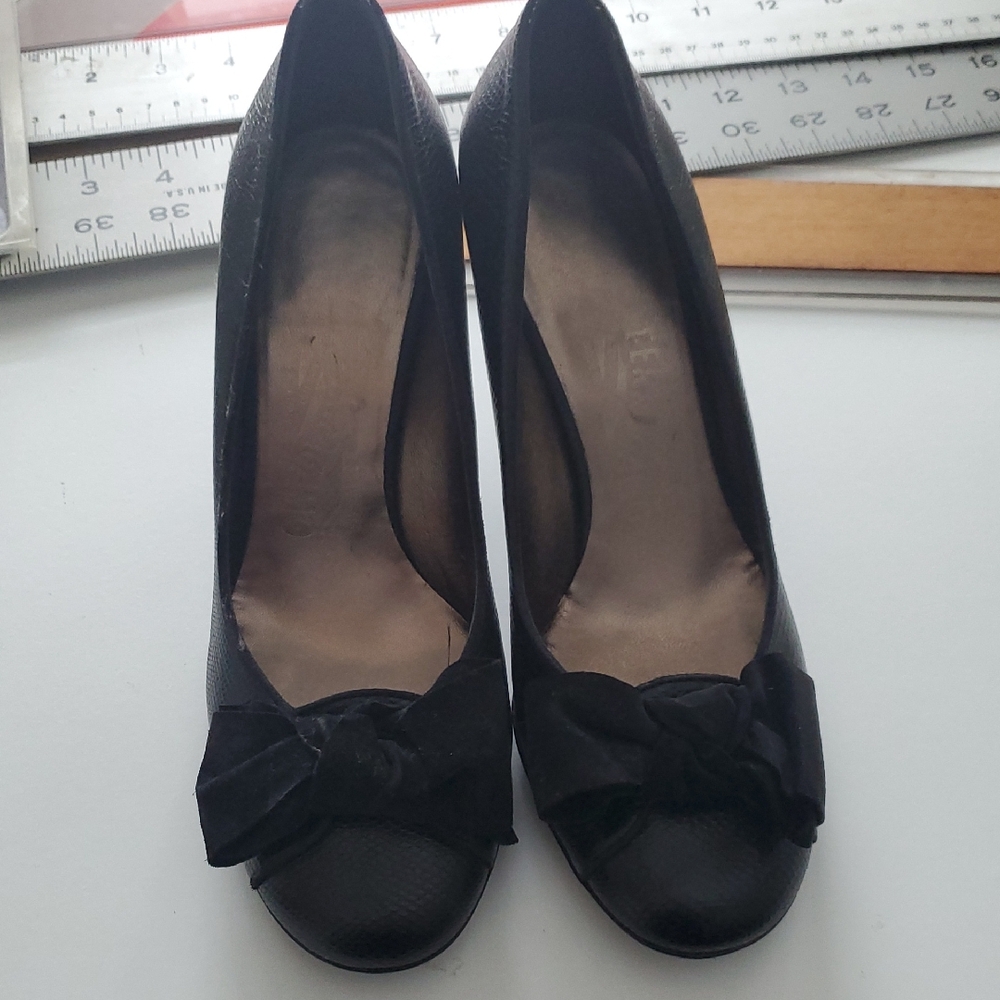 Salvatore Ferragamo Elegant Black Women's Shoes